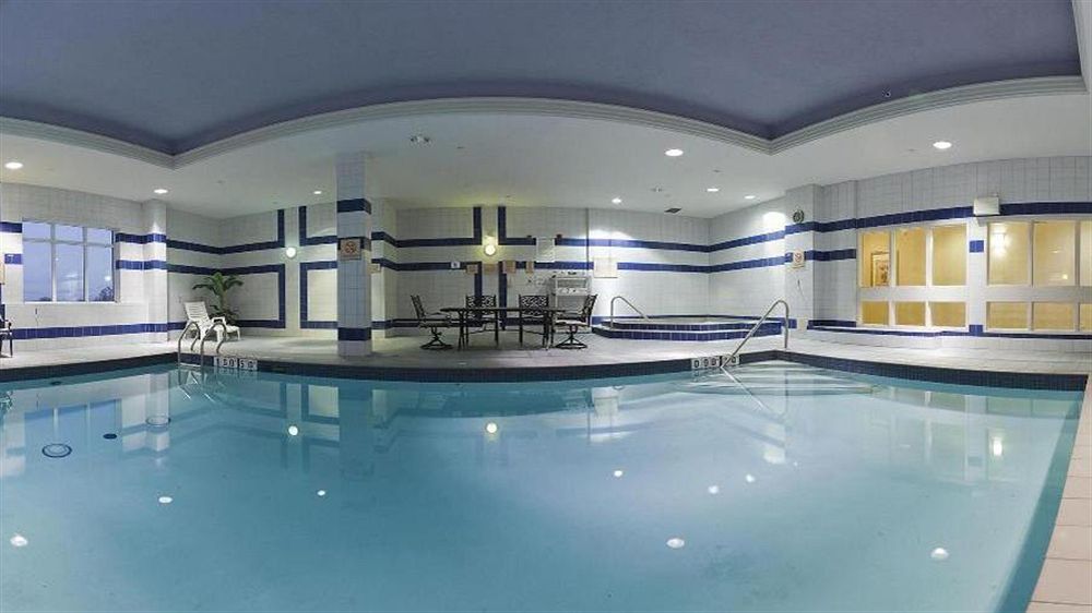 Express & By Ihg Hotel 2*